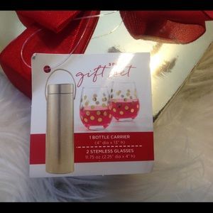 New 3 Piece Stemless Glasses Gift Set.